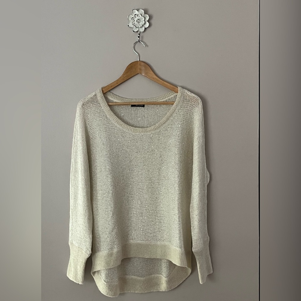 Women’s DKNY Jeans Soft Fine Knit Gold Metallic Thread High Low Dressy Sweater